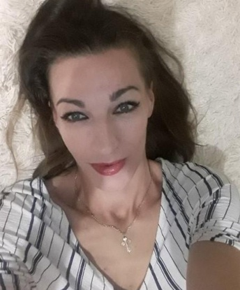 У меня много интересных услуг, которые помогут тебе расслабиться и получить удовольствие. Я открыта для экспериментов и всегда стараюсь угодить своим клиентам. Мои возможности безграничны - от нежного массажа до интимных утех. У меня есть отличные отзывы, которые подтверждают мое мастерство и умение доставлять настоящее удовольствие. Пришли мне сообщение, и я поделюсь своими фотографиями, чтобы ты смог оценить мою красоту и сексуальность. Жду тебя, чтобы сделать наше свидание незабываемым 😘💋🌹 15429, 34 года